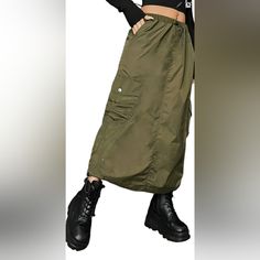 Stylish Olive Green Maxi Skirt. Features Side Pockets And Drawstring Waist Perfect For Travel Business Or Casual Wear. Drawstring Waist Gets Compliments It's Long Low Price To Allow For Alterations Green Utility Cargo Skirt With Pockets, Green Cotton Cargo Skirt With Side Pockets, Baggy Cotton Cargo Skirt With Pockets, Casual Wide-leg Cargo Skirt With Pockets, Mid-rise Cotton Cargo Skirt With Pockets, Green Maxi Skirt, Silk Maxi Skirt, High Waisted Maxi Skirt, Green Maxi