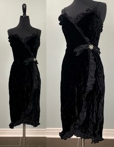 "B E S T  F I T  Suggested Size: 0/2  Please check measurements below to ensure the best possible fit.    D  E  S  C  R I  P  T  I  O  N    *Black velvet wrap cocktail dress  *Ruffle detail along edges  *Black ribbon bow at left side hip  *V-neckline  *Spaghetti straps  *There is no stretch to the fabric  *Wrap construction  *Boning in bodice  *Snap, fastener, and hook & eye at waistline  *Below the knee length  *1980s era   D  E  T  A  I  L  S    * Fabric: No label - Velvet  * Care: No label - Insane Fashion, 80s Cocktail Dress, Velvet Pencil Dress, Goth Princess, Party Fits, School Dances, Alternative Outfits, Goth Outfits, Gothic Style