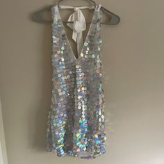 Silver Bella Barnett Sequin Dress Size Medium New With Tags Summer Disco Sequin Dress, Summer Disco Sequin Cocktail Dress, Disco Sequin Dress For Date Night In Summer, Disco Style Sequin Dress For Summer Date Night, Disco Style Sequin Dress For Date Night, Disco Style Sequin Dress For Date Night In Summer, Summer Disco Style Cocktail Sequin Dress, Spring Disco Mini Dress For Night Out, Sleeveless Disco Sequin Dress For Spring