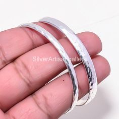 Solid 925 Sterling Silver Bangle, Hammered Bangles, Silver Bangles, Boho Bangle, Stackable Bangle, Handmade Bangle, Silver Jewelry WELCOME Welcome to VK Jewelry Note: All our items are 100% genuine 925 Sterling Silver. Prices are according to item weight and quality of gemstone. We also wholesale and have manufacturing unit in Jaipur city of India. Wholesale queries are welcome.  Payment We accept the following payment methods: Payoneer Once checkout is complete you will not be able to include any additional items. We start to process and fulfil your order once payment checkout is complete.  Shipping  All items will be shipped in 24 working hours. Terms of Sale  Note: We have a warehouse  in India, so kindly check the item location before you bid or buy the item, as item posted from our In Jaipur City, Bangles Silver, Hammered Bangles, Boho Bangle, Stackable Bangles, Bangle Silver, Sterling Silver Bangle, Handmade Bangles, Silver Prices