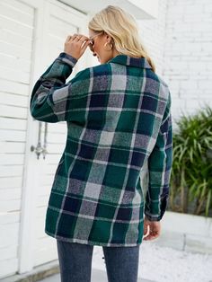 Green Long Sleeve Flannel Shirt For Work, Trendy Plaid Collared Outerwear, Green Flannel Shirt For Workwear And Fall, Green Collared Flannel Shirt For Fall, Plaid Collared Shacket For Work, Fall Long Sleeve Tops With Grid Pattern, Plaid Collared Single-breasted Top, Plaid Shacket With Pockets And Lapel Collar, Trendy Collared Plaid Shacket