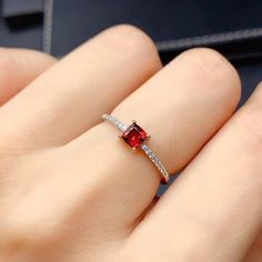 Ring Simple Silver, Silver Garnet Ring, Gold Minimalist Jewelry, Garnet Ring Silver, Gold Rings Fashion, Gold Rings Jewelry, Rings Jewelry Fashion