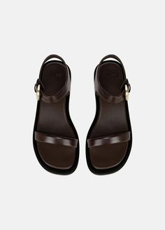 Buy Heloise Leather Lug-Sole Sandal for USD 199.50 | Vince 2024 Plan, Fall Sandals, Closet Wishlist, Timeless Shoes, Shoe Wishlist, Walking Sandals, Money Aesthetic, Summer Fits, Old Money Aesthetic