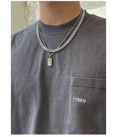 Type: AccessoriesMaterial: Titanium steelNecklace length: 50cm ( 19.7 inches )Extension chain: 5cm ( 2.0 inches ) Oc Moodboard, Mens Accessories Necklace, Jewelry Hip Hop, Mens Neckwear, Necklace Combo, Cuban Necklace, Cuban Chain Necklace, Hand Pendant, Double Chain Necklace