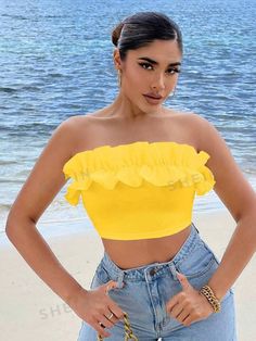 Casual Ruffled Tube Top For Summer, Summer Sleeveless Ruffled Tube Top, Strapless Ruffled Tops For Vacation, Strapless Ruffle Top For Vacation, Bandeau Top With Ruffles For Vacation, Fitted Ruffled Tank Top, Ruffled Tops For Beach, Beach Bandeau Tops With Ruffles, Yellow Tube Top For Beach