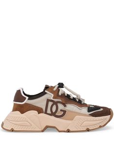 brown calf leather panelled design logo patch to the side logo-print tongue round toe front lace-up fastening French terry lining branded leather insole chunky rubber sole Sneakers Brown, Dress With Jean Jacket, Baby Boy Accessories, Gucci Kids, Dolce And Gabbana Kids, Brown Sneakers, Kids Jordans, Boys Accessories, Stella Mccartney Kids