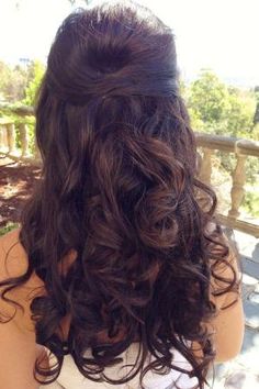 Romantic Pinned Back Prom Hairstyles: Liked This? There Up Do Styles, Curly Hair Half Up Half Down, Hair Up Do, Disney Belle, Princess Hairstyles, Wedding Hair Down, Wedding Hairstyle, Cute Hair, Fancy Hairstyles