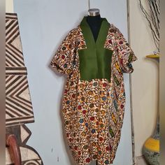 Ankara Caftan Maxi Dress . Made With 100% Cotton Fabric. Traditional Green V-neck Tunic, Multicolor V-neck Kaftan With Batik Print, Traditional Multicolor V-neck Kimono, Traditional Green Dress With Kimono Sleeves, Traditional Multicolor V-neck Maxi Dress, Traditional Dresses With Kimono Sleeves For Spring, Traditional Spring Dress With Kimono Sleeves, Traditional Multicolor V-neck Dress, Green V-neck Patchwork Maxi Dress