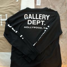 Never Worn!!! Black Long Sleeve Top With Logo, Oversized Long Sleeve Tops With Logo Print, Fall Long Sleeve Tops With Logo Print, Long Sleeve Tops With Logo Print For Fall, Black Long Sleeve Graphic Tee, Gallery Dept, Long Sleeve Tees, Tee Shirts, Hollywood