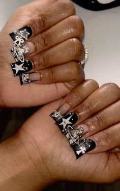 Black Nails Baddie Aesthetic, Black Junk Nails Duck, Silver Junk Nails, Black Inspo Nails, All Black Nail Designs, Black Freestyle Nails, Rockstar Nails Acrylic, Black Nail Inspo Acrylic, Black Junk Nails