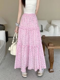 Olivia Mark - Sweet White Floral A-Line Skirt with Patchwork Design and Layered Cake Hem Maxi Dress Modest Girly Outfits, Soft Girl Style, Pink Maxi Skirt, Layered Cake, Patchwork Skirt, Layered Skirt, Pink Maxi Dress, Patchwork Designs, Skirt Design