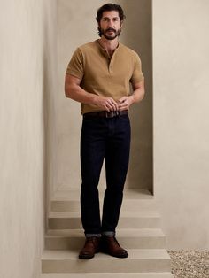 Rugged Slub Henley | Banana Republic Men Fashion Casual Outfits Summer, Henley Mens Outfit, Mens Henley Outfit, Henley Shirt Men's Outfits, Trending Mens Fashion, Dj Fits, Tim Outfits, Mens Professional Fashion, Male Teacher Outfits