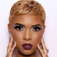 Heat Resistant Synthetic Burgundy Wigs – Pure Hair Gaze Cuban Twist Hair, Hype Hair, Color Rubio, Short Hair Pixie Cuts, Short Sassy Hair, Corte Pixie, Haircut Styles, Sassy Hair, Human Braiding Hair