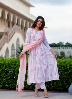 White & Pink Viscose Floral Print Flared Suit Set with Chanderi Cotton Dupatta Tie Dye Anarkali, Cotton Kurti Set, Flared Suit, Pant Trouser, Dresses Traditional, Indian Kurta, White Kurta, Kurti Set, Indian Dresses Traditional