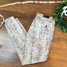 New In Perfect Condition Size 31 Buffalo Snake Skin Pants Midi Rise Skinny Jeans Snakeskin Pants, Colorful Snakeskin Boots, Fitted Leather Snake Print Boots, Snake Print Jeans, Ankle Grazer Jeans, Buffalo Jeans, Olive Jeans, Snakeskin Leggings, Corduroy Jeans