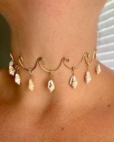 Wire Jewelry Designs, Seashell Jewelry, Ocean Jewelry, Handmade Jewelry Tutorials, Handmade Wire Jewelry, Funky Jewelry, Jewelry Lookbook, Shell Jewelry, Girly Jewelry