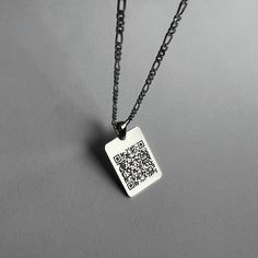 -18 carat gold plated 925 sterling silver QR Code necklace. Gold, silver and rose gold color options. Very stylish and high quality product. -100% hypoallergenic (no green skin or rashes). -Each order will come in jewelry box. -Express shipping worldwide. Check our store to see all the other unique pieces we have to offer! Qr Code Necklace, Code Secret, Green Skin, Cable Bracelets, Engraved Jewelry, Engraved Necklace, Rose Gold Color, Name Necklace, Necklace Gold