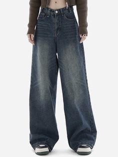 Blue Wash Baggy Boyfriend Jeans Celana Jins, Baggy Boyfriend Jeans, Preppy Punk, Jean Pocket Designs, 00s Mode, Y2k Fashion Aesthetic, Boyfriend Jeans Style, Jeans Online Store, Street Y2k