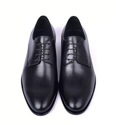 Style: Corrente Italian Leather Lace-Up Shoe Black Gorgeous, Italian Leather lace-up Blucher Oxford from the Corrente collection features a Plain Toe, soft Calfskin lining, a clean welt and a full Leather Sole! Elegant Fitted Oxfords With Laces, Elegant Black Leather Shoes With Laces, Elegant Lace-up Dress Shoes With Leather Lining, Elegant Leather-lined Lace-up Dress Shoes, Elegant Black Oxfords With Laces, Elegant Formal Oxfords With Laces, Elegant Laced Oxfords For Business, Elegant Laced Oxfords For Office, Elegant Oxfords With Laces For Business