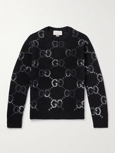 Gucci's sweater is jacquard-knitted with the brand's iconic 'GG' motif in a mix of tonal-grey threads to create a subtle shadowed effect. It's been made in Italy from wool-blend and is meant to layer comfortably over a collared shirt. Gucci Sweater, Gucci Outfits, Cashmere Jumper, Crew Neck Jumper, Round Neck Sweaters, Jacquard Knit, Sweaters Online, Wool Blend Sweater, Black Wool