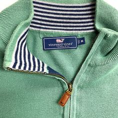 Elevate your casual wardrobe with the Sharp-Looking Vineyard Vines Mens Size M Green ¼ Pullover Sweater. Crafted from a soft cotton blend, this stylish green sweatshirt is perfect for those who appreciate both comfort and fashion. The solid color design and long sleeves make it an ideal choice for any season, whether you're enjoying a weekend outing or lounging at home. Feel the cozy embrace of this pullover as it effortlessly complements your active lifestyle.Vineyard Vines Pullover Sweater - S Green Half-zip Fall Sweater, Green Half-zip Cotton Sweatshirt, Green Cotton Sweater With Ribbed Collar, Casual Green Half-zip Outerwear, Casual Green Cotton Sweater, Green Half-zip Winter Top, Winter Half-zip Green Tops, Winter Green Half-zip Top, Casual Half-zip Sweater For Spring