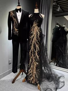 Dream Dresses Black, Beautiful Prom Dresses Black, Black And Red Prom Dresses, Fae Dress Gowns, Black And White Dress To Impress, Black And Gold Wedding Dress, Gold And Black Prom Dress, Mystical Dresses, Long Black Prom Dress