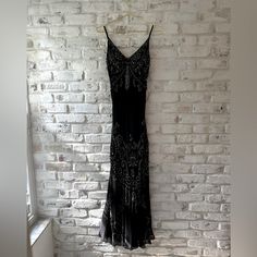 Vintage Sue Wong Nocturne Black Beaded Formal Dress Womens Size Beautiful Unique Beaded Dress Worn Twice. Sue Wong Dresses, Beaded Formal Dress, Sue Wong, Dresses Vintage, Beaded Dress, Black Beads, Wearing Dress, Formal Dress, Vintage Dresses