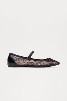 Available In Black. Ballet Flats Lace Detail Bow Detail Round Toe Flat Heel Imported | Merida Lace Ballet Flats in Black size 11 by Fashion Nova Lace Ballet Flats, Fashion Nova Shoes, Black Ballet, Black Ballet Flats, Bow Detail, Shoes Fashion, Lace Detail, Ballet Flats, Fashion Nova