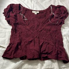 V Neck Short Sleeve Burgundy Tops For Summer, Burgundy Short Sleeve Tops For Summer, Burgundy V-neck Top For Summer, Chic Burgundy Tops For Spring, Casual Burgundy Blouse For Spring, Burgundy Short Sleeve Tops For Spring, Red V-neck Crop Top For Beach, Red V-neck Summer Blouse, Chic Burgundy Summer Tops