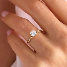 Here's Diamond Twig Engagement Ring for bride. Moissanite Leaf Branch Wedding Band will be perfect comfort fitting ring for Her, Girlfriend, fiancee and wife! We can create Twig engagement Ring will be best gift for your women or girlfriend as well!  This 10K 14K 18K Gold Round Cz Ring is great shower in her engagement or special night shower ring!  With this Premium Tree Proposing Ring can be switched with her wedding excellent keepsake. This twig diamond ring has symbolizing your everlasting l Proposing Ring, Branch Wedding Band, Branch Engagement Ring, Twig Engagement Ring, Moissanite Diamond Rings, Vintage Style Rings, Versatile Jewelry, Moissanite Jewelry, Proposal Ring