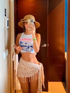 Sommer Strand Outfit, Vacay Outfits, Beachwear Fashion, Group Photos