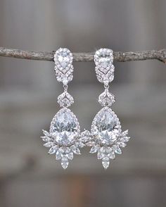 AMAZING Silver Long CZ Chandelier Earring,Silver Crystal Clear Long Rhinestone Drop,Stud Post,Bridal Quinceanera Earrings, Chandelier Earring, Wedding Makeup For Brown Eyes, Bride Jewelry Set, Earring Silver, Bride Earrings, New Earrings, Senior Prom, Wedding Jewelry Earrings