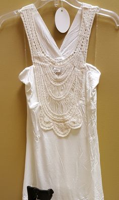 Ladies Fashion Crochet Tank Top Elegant Crochet Top For Beach, Elegant Crochet Trim Top For Beach, Elegant Crochet Top For Beach In Summer, Elegant Summer Crochet Top For Beach, Elegant Crochet Top For Summer Vacation, Elegant Cream Crochet Top For Summer, Elegant Crochet Top For Beach In Spring, Elegant Crochet Lace Top For Summer, Elegant Crochet Top For Beach And Spring