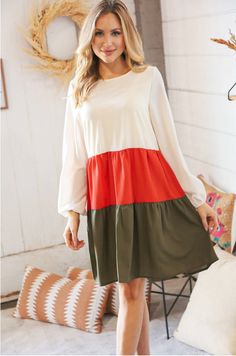 Color block dress, perfect for any occasion! Color Block Dress, Block Dress, Bubble Sleeve, Colorblock Dress, Plus Dresses, Woven Dress, Comfortable Dress, Tiered Dress, Dress Clothes For Women