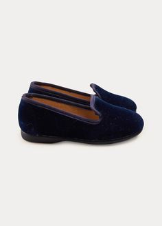 Velvet Slippers In Navy | Pepa London Baby Clothes Size Chart, Baby Clothes Sizes, Tantrums Toddler, Velvet Slippers, Navy Baby, Navy Velvet, Baby Outfits Newborn, Hand Wrap, Baby Grows