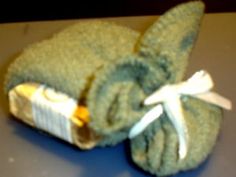 Booboo Bunny, Washcloth Animals, Gifts For Ladies, Towel Animals, Inexpensive Gifts, Inexpensive Crafts, How To Tie Ribbon, Small Bars, Bar Of Soap