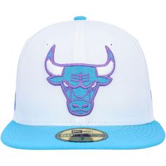 Finish off any Chicago Bulls game day outfit in style by picking up this Vice 59FIFTY fitted hat from New Era. The embroidered Chicago Bulls graphics come in a vibrant blue color and are emphasized by the purple outlining, giving this cap a one-of-a-kind look. You'll be sure to enjoy the structured fit every time you sport this eye-catching hat. High Crown Flat bill with ability to curve Six panels with eyelets Officially licensed Brand: New Era Fitted Imported Embroidered graphics with raised d Fitted Hats Outfit Men, Fresh Hat, Mens Fasion, Nike Gear, Game Day Outfit, New Era Fitted, Cloth Material, Gameday Outfit, Outfits With Hats