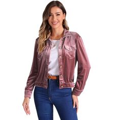 This velvet jacket for women features a crop length and button-up design, making it a stylish addition to your wardrobe. Made from 95% polyester and 5% spandex fabric, this jacket is perfect for cooler weather in spring, fall, and winter. It includes long sleeves and two pockets, adding to its casual appeal. Pair it with a simple t-shirt, skinny jeans, and a pretty bag to complete the look. Suitable for daily wear, dating, work, and weekends, this jacket offers both comfort and style. Jacket Crop, Womens Tweed, Simple Tshirt, Button Up Long Sleeve, Women's Jackets, Pretty Bags, Velvet Jacket, Corduroy Jacket, Cropped Jacket