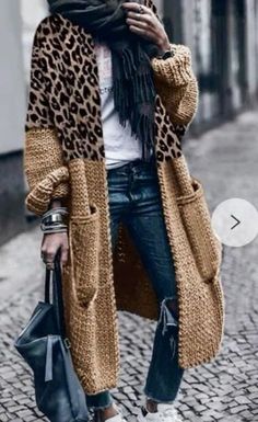 10 Winter Outfits, Revealing Outfits, Dress Up Jeans, Casual Outerwear, Knit Fashion, Bold Fashion, Long Sweaters, Cardigans For Women