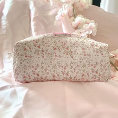 Makeup Bag Small, Cute Makeup Bag, Floral Makeup Bag, Pink Makeup Bag, Floral Makeup, Toiletry Bag Women, Cute Makeup Bags, Cotton Poplin Fabric, Trendy Makeup