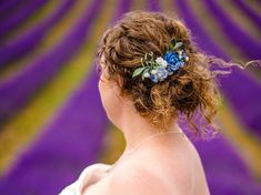 A beautiful bridal boho hair comb adorned with blue and white flowers. This unique hair piece is made using handmade paper flowers and artificial foliage for that perfect final touch to your big day. It comes with all the beauty of real flowers but will never wilt and so will be a forever keepsake. The comb easily slides into the hair and is the perfect finishing touch to any style.  This bespoke piece is perfect for either the bride, bridesmaid or mother or the bride and/or groom. Each hair piece is handmade in my Madgicks Studio and it will be beautifully packaged for that extra special touch. Bridal Boho Hair, Floral Hair Vine, Floral Hair Comb, Blue And White Flowers, Hair Comb Bridal, Floral Hair Combs, Bridal Hair Piece, Boho Hair, Artificial Foliage