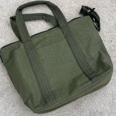 Brand New Bagthick Material, Waterprooftwo Uses Way For Shoulder And Hand Carry Size20*15inch Green Tote Shoulder Bag For Outdoor, Green Outdoor Tote Shoulder Bag, Green Waterproof Shoulder Bag For Outdoor, Waterproof Green Shoulder Bag For Outdoor, Green Waterproof Bags For Outdoor Activities, Green Waterproof Bag For Outdoor Activities, Green Waterproof Sporty Bag, Casual Waterproof Shoulder Bag, Sporty Green Waterproof Bags