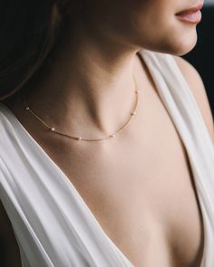 Delicate Gold Chain Minimalist Pearl Necklace, Mini Pearl Necklace, Small Pearl Jewelry, Wedding Necklaces For Bride, Bridal Jewelry Gold, Dainty Necklace Gold, Small Pearl Necklace, Pearl Gold Necklace, Pearl Wedding Jewelry