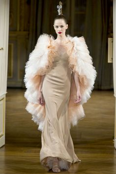 Alexis Mabille Fall-Winter 2012/2013 2012 Couture, Alexis Mabille, Couture Gowns, Gorgeous Gowns, Vogue Paris, Couture Collection, Fashion Stylist, 21st Century, Couture Fashion