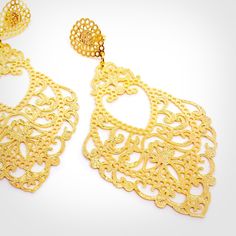 Feel the power of existence with our stunning French Drop Earrings. At three and a half inches long, these elegant earrings are perfect for catching attention and making a statement. Made with 18k gold overlay and hypoallergenic materials, they are not only beautiful but also safe for sensitive skin. Trust in the high-quality and durability of our waterproof and water-resistant design, comparable to fine gold and gold-filled jewelry. Add a touch of style and luxury to your collection with Donna Hypoallergenic Drop Earrings, Rene Descartes, Unique Fashion Jewelry, Gold Overlay, Gold Filled Jewelry, Elegant Earrings, Girls Best Friend, Beautiful Fashion, Statement Pieces