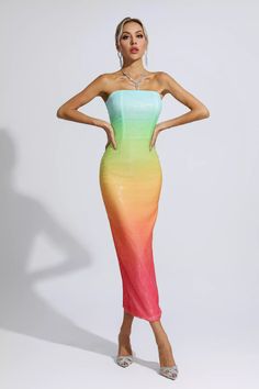 Take your sexiness to the extreme with the Regina Multicolored Sequin Bodycon Dress. The strapless design accentuates the shoulders and neckline, and the high rise adds texture and defines the waistline. Ombre sequined fabric hugs the body tightly. This piece will make you sparkle under the lights, perfect for party ev Colorful Party Dress, Miami Vice Party Outfit, Rainbow Party Dress, Svecane Haljine, Miami Dress, Sequined Fabric, Wedding Wardrobe, Multicolor Sequins, Ombre Dress