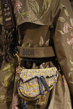 Dior Saddle Bag - Luxury Next Season Tas Lv, Closet Wishlist, Dior Saddle, Fashion Closet, Chur, Mode Inspo, Fall 2018, Saddle Bag, Gucci Bags