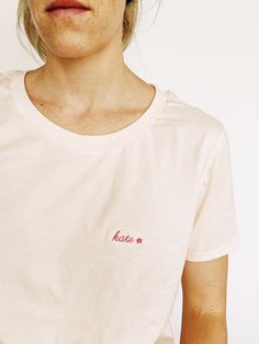 100% ringspun cotton with an embroidery on a soft, everyday wear, unisex (runs large and recommend sizing down) t-shirt. These minimalist tees is an essential staple to your closet; A simple and thoughtful gift to friends and family. Features ○ 100% ringspun ○ Unisex Sizing (Recommend Sizing Down) ○ Sustainable Practices ○ Eco Shipping Thanks a heap for shopping small 💛 Monogram Shirt, Monogram Sweatshirt, Monogram Shirts, Sustainable Practices, Bachelorette Party Shirts, Custom Monogram, Style Expert, Etsy Fashion, Embroidered Shirt