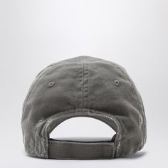 Grey cotton visor hat by Balenciaga features tone-on-tone lettering logo embroidery, a visor with detailing, localised wear and adjustable fastening at the back.100% Cotton Cristobal Balenciaga, Balenciaga Mens, Spanish Fashion, Formal Loafers, Visor Hat, Lettering Logo, Comfort Design, Visor Hats, Leather Cap