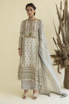 Cream kurta with floral printed motifs and sequin work. Paired with embroidered pant and floral print dupatta.
Component: 3
Printed
Neckline: Round
Sleeve Length: Full
Fabric: Viscose Crepe,Georgette
Color: Beige
Printed dupatta
Front tassel tie-up - Aza Fashions Kurta Set For Women, Georgette Dupatta, White Kurta, Embroidered Pants, Indian Fashion Designers, Pernia Pop Up Shop, Kurta Set, Straight Pants, White Design